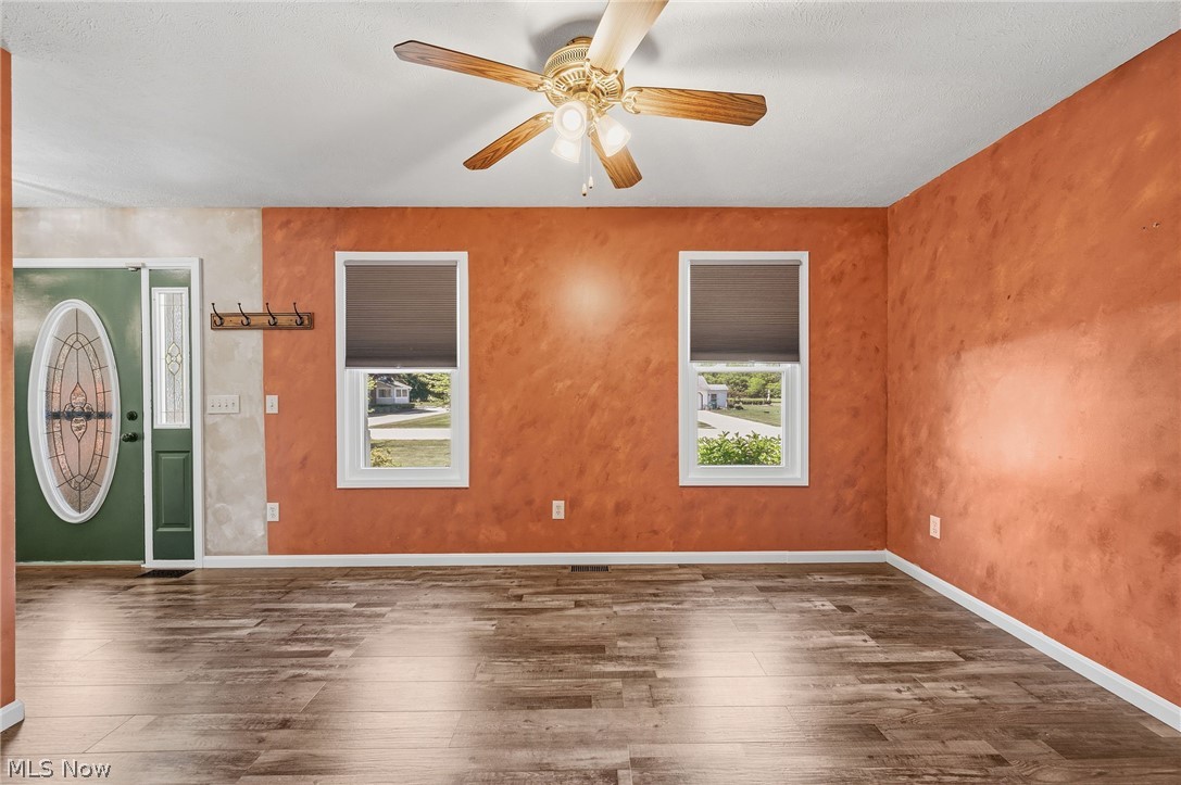 3791 Center Road Perry, OH 44081 - Photo 15 of 37
