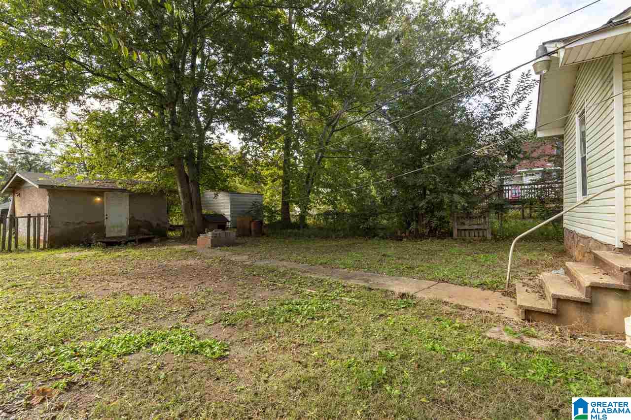 228 Center Street Bessemer, AL 35020 - Photo 5 of 23