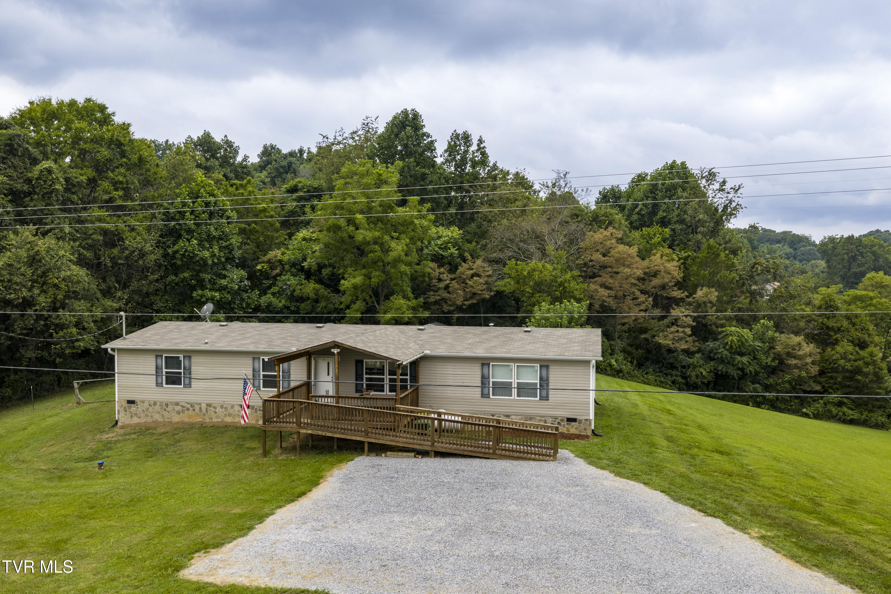 201 Hartsell Road Jonesborough, TN 37659 - Photo 3 of 81 Front