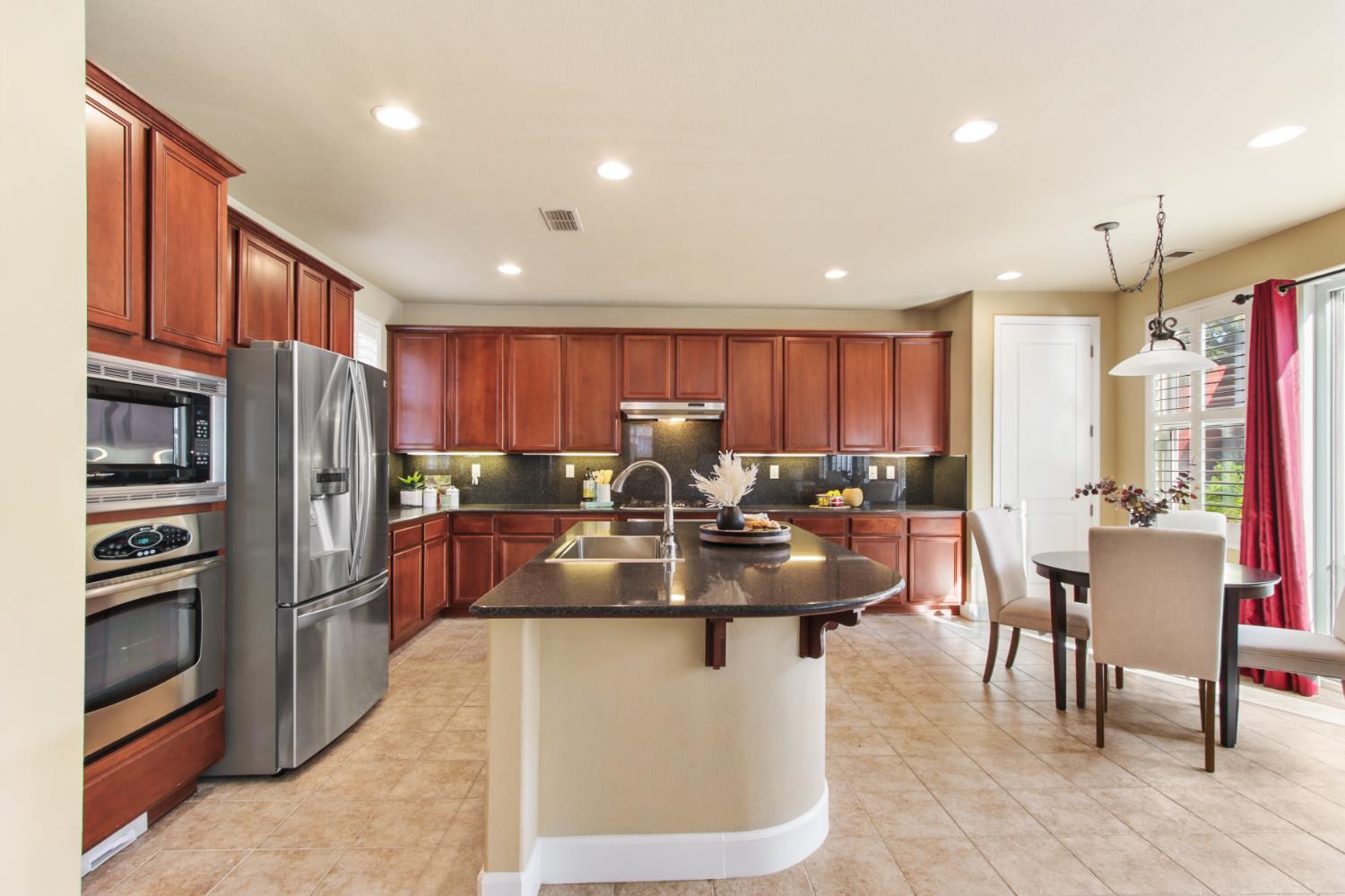 5950 Tanus Circle Rocklin, CA 95677 - Photo 15 of 70