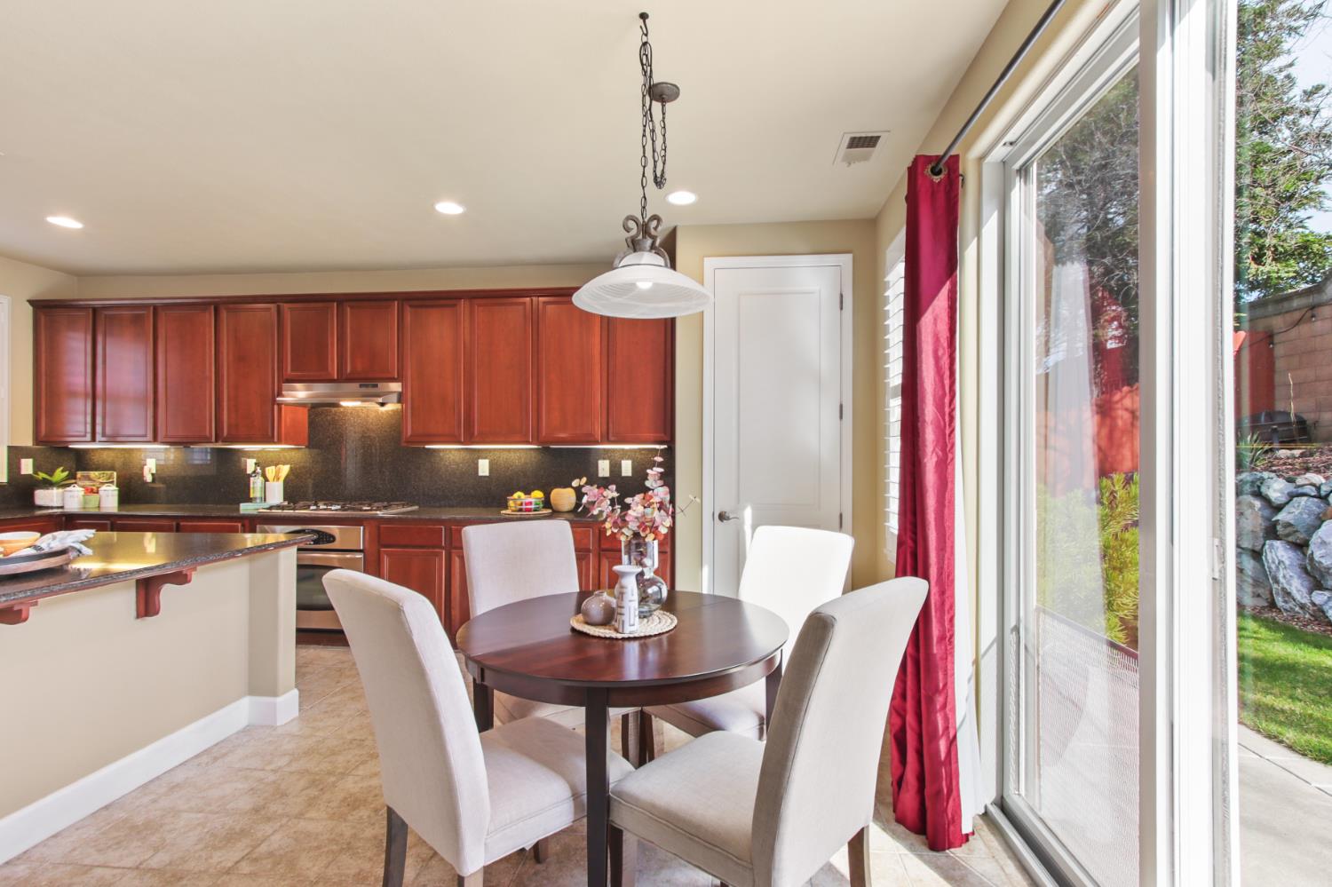 5950 Tanus Circle Rocklin, CA 95677 - Photo 20 of 70