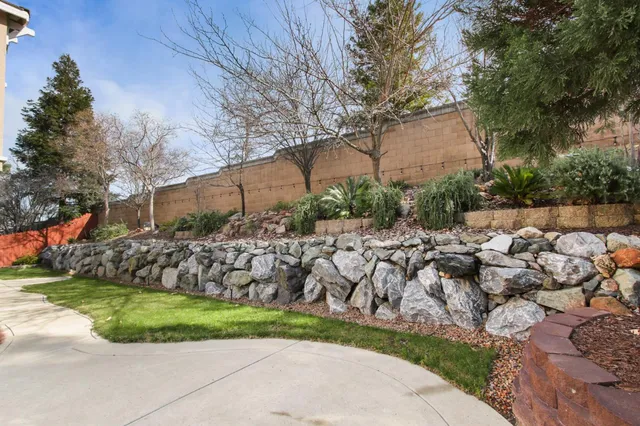 $945,000 | 5950 Tanus Circle, Rocklin, CA 95677