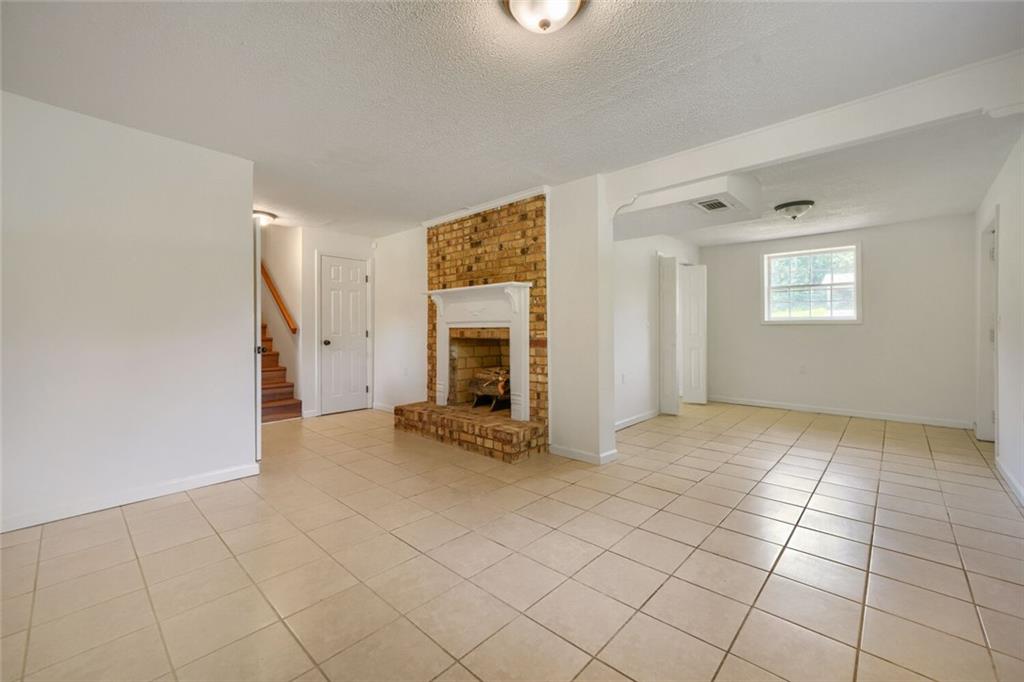 7418 Rountree Drive Riverdale, GA 30274 - Photo 14 of 37