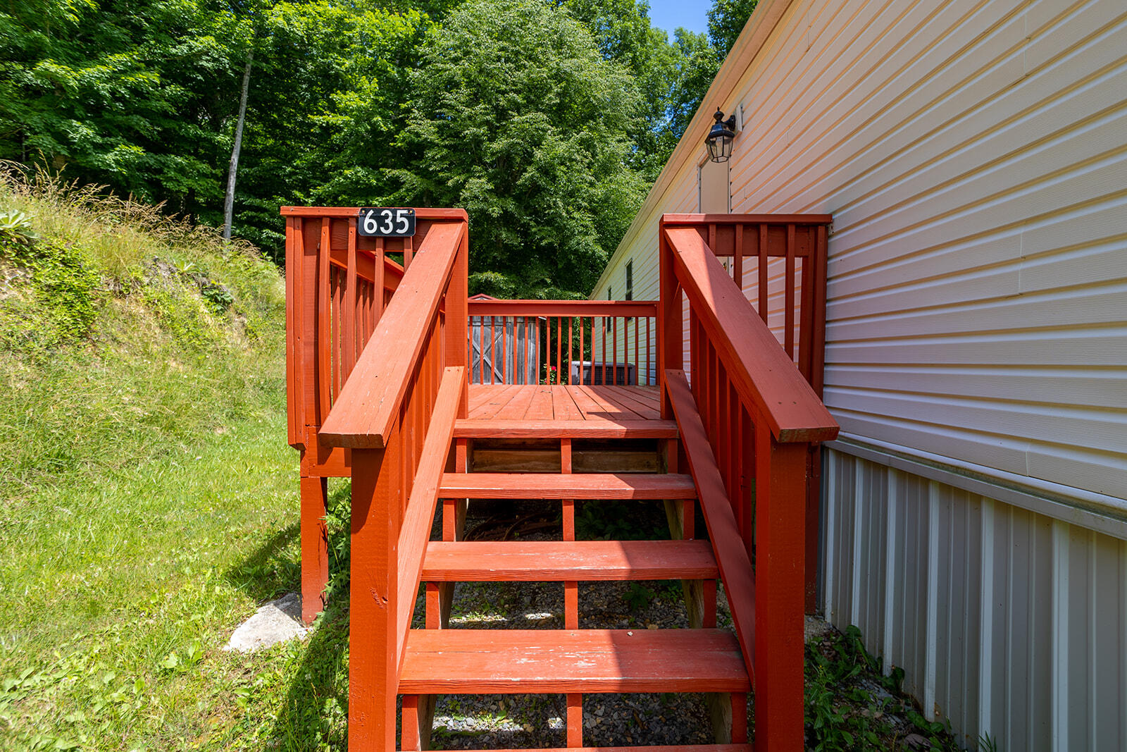 635 Ivy Valley Road Gate City, VA 24251 - Photo 42 of 66 Back Deck