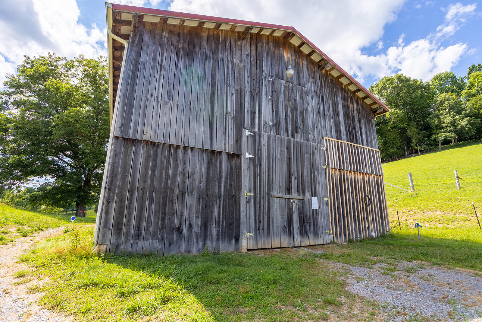 635 Ivy Valley Road Gate City, VA 24251 - Photo 46 of 66 Barn