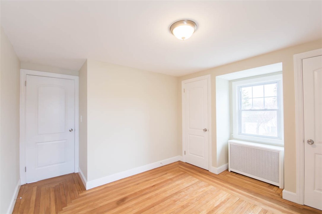 105 Bryant Road Cranston, RI 02910 - Photo 18 of 37 Gallery Image 18