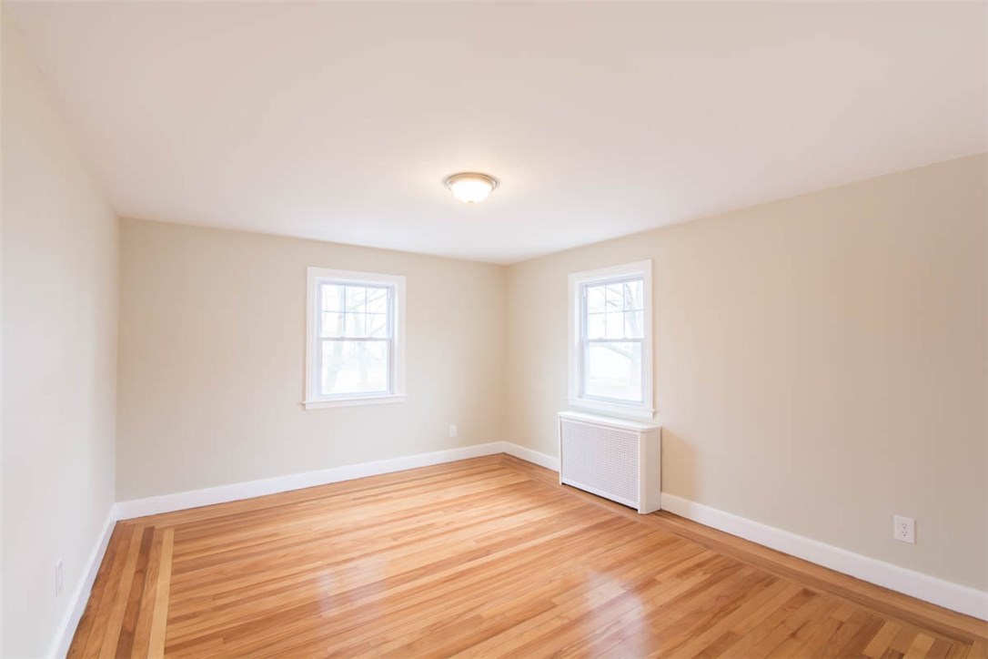 105 Bryant Road Cranston, RI 02910 - Photo 19 of 37 Gallery Image 19