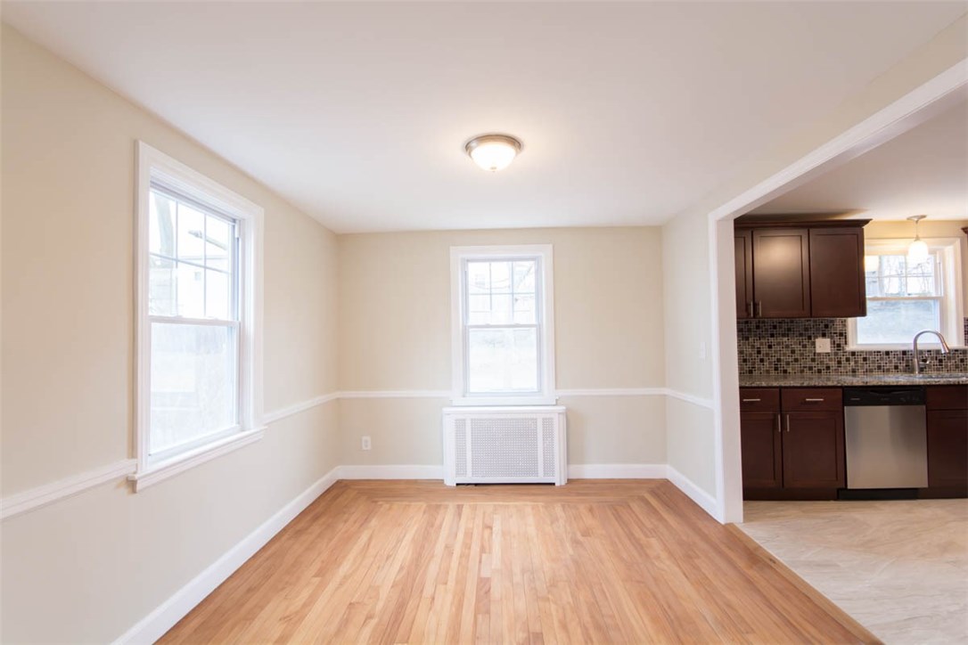 105 Bryant Road Cranston, RI 02910 - Photo 7 of 37 Gallery Image 7