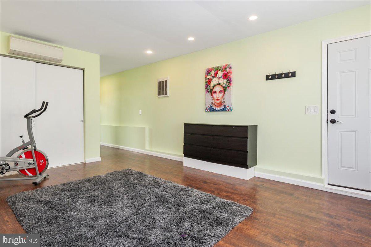 129 Brent Road Arnold, MD 21012 - Photo 16 of 39 Gallery Image 16