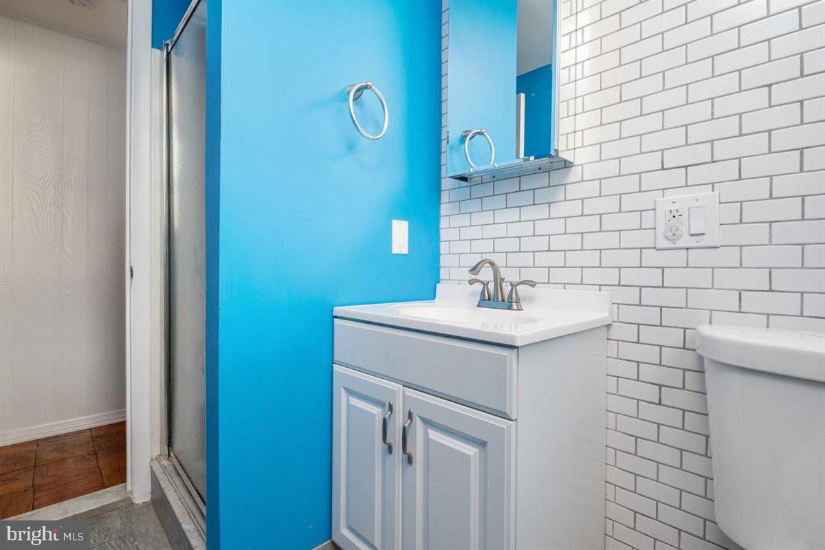 129 Brent Road Arnold, MD 21012 - Photo 10 of 39 Gallery Image 10