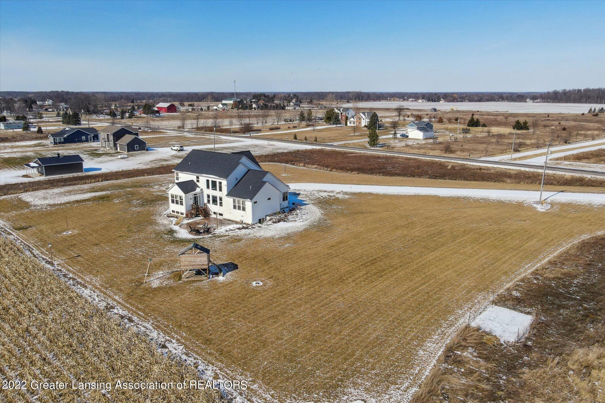 6539 West Howe Road Dewitt, MI 48820 - Photo 63 of 72 08-6539-W-Howe-Rd-DeWitt-MI-48820-Window