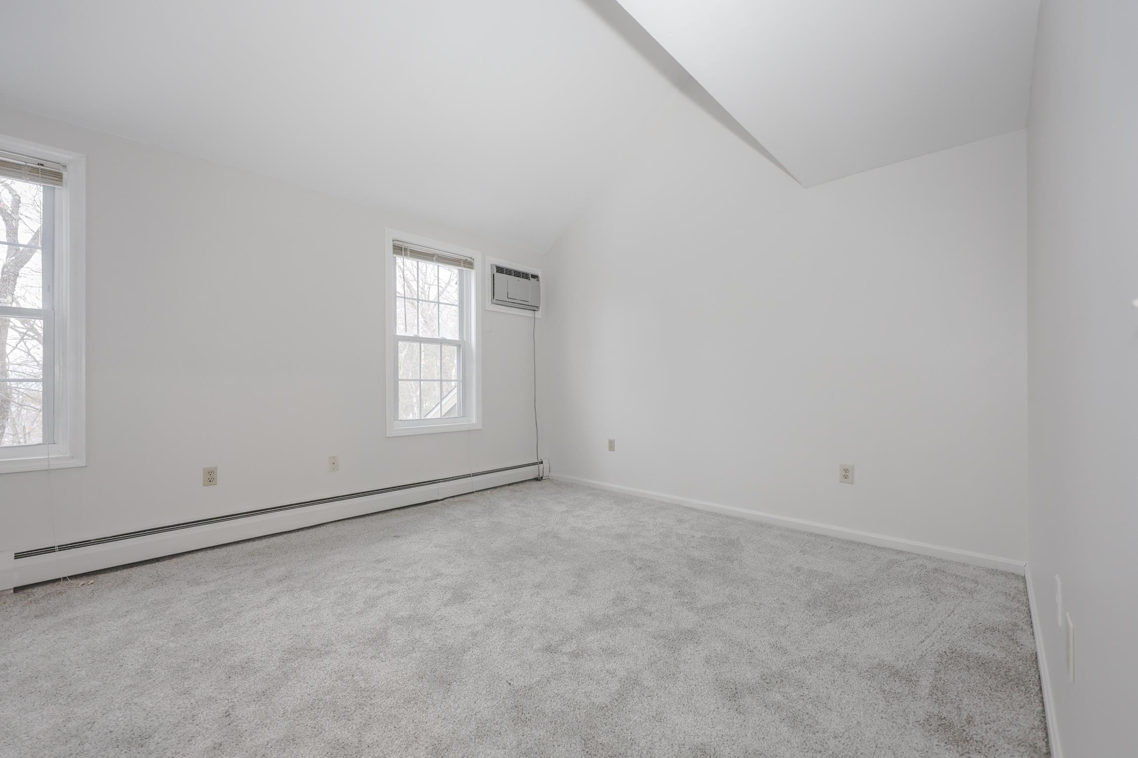 1465 Hooksett Road, Unit 10 Hooksett, NH 03106 - Photo 17 of 29 Gallery Image 17