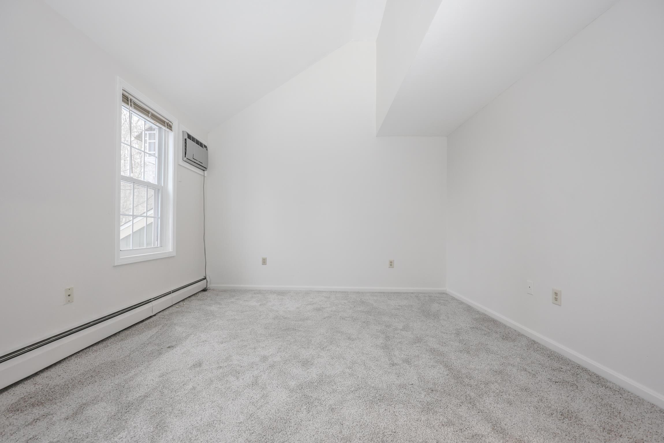 1465 Hooksett Road, Unit 10 Hooksett, NH 03106 - Photo 18 of 29 Gallery Image 18
