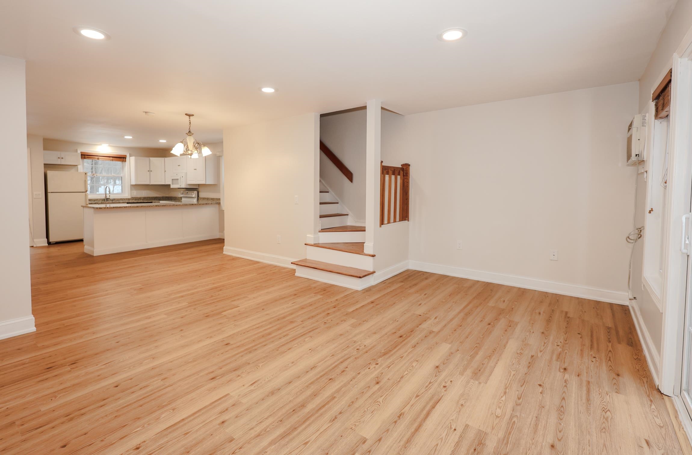 1465 Hooksett Road, Unit 10 Hooksett, NH 03106 - Photo 9 of 29 Gallery Image 9