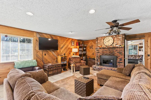 $549,500 | 25314 Soldiers Meadow Road, Winchester, ID 83555