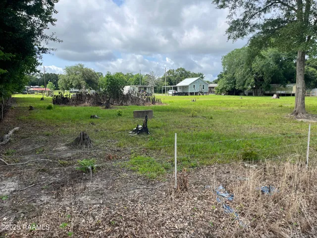 $15,000 | 1 Sevan Road, Abbeville, LA 70510