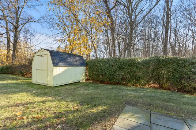 $180,000 | 15 Stone Hedge Road, Westbrook, CT 06498