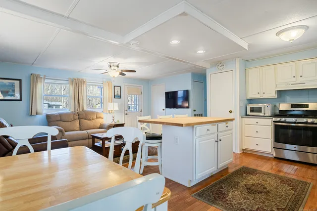 $180,000 | 15 Stone Hedge Road, Westbrook, CT 06498