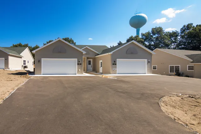 $425,000 | 1941 Pine Ridge Drive, Manistee, MI 49660