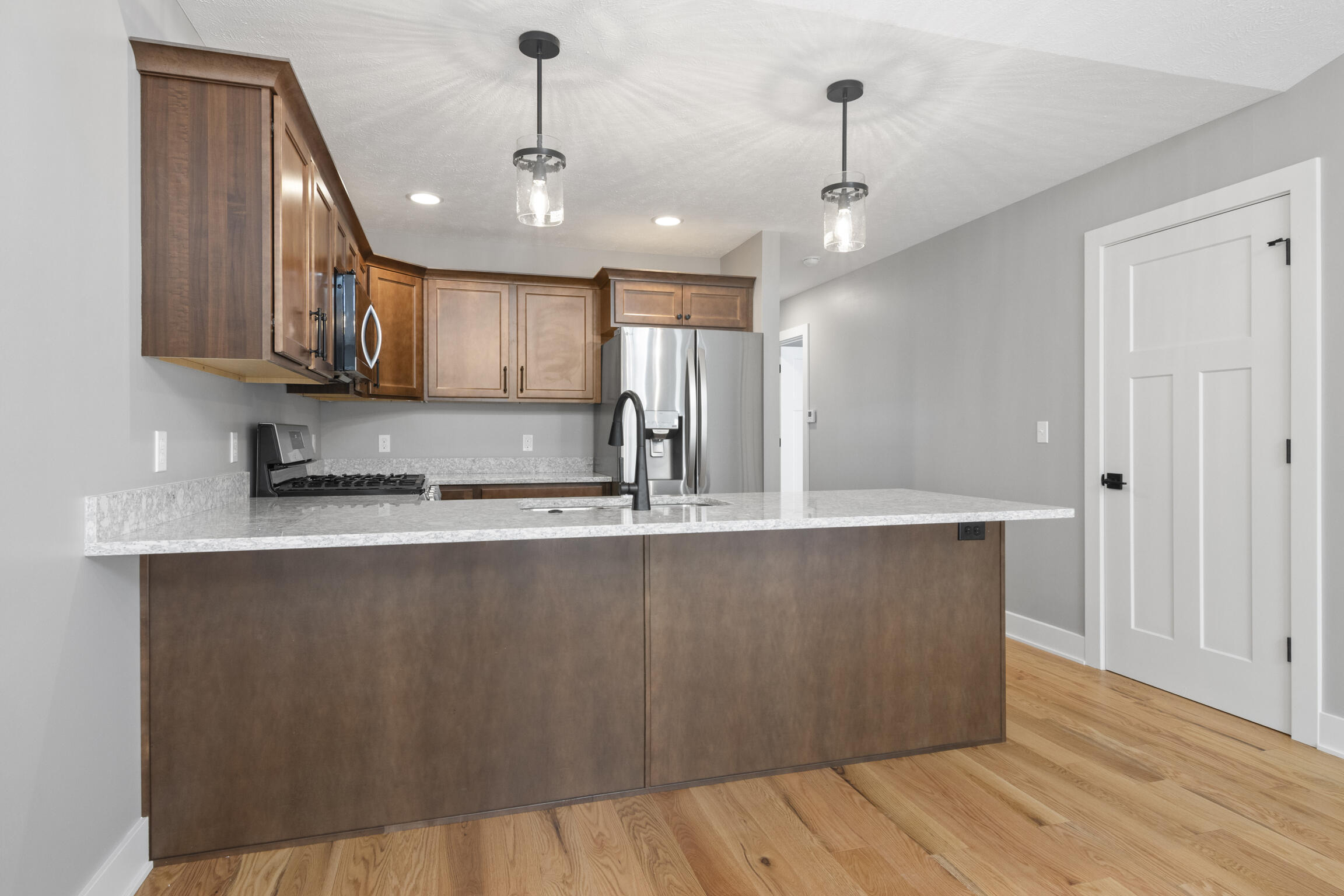 1941 Pine Ridge Drive Manistee, MI 49660 - Photo 9 of 46 Kitchen