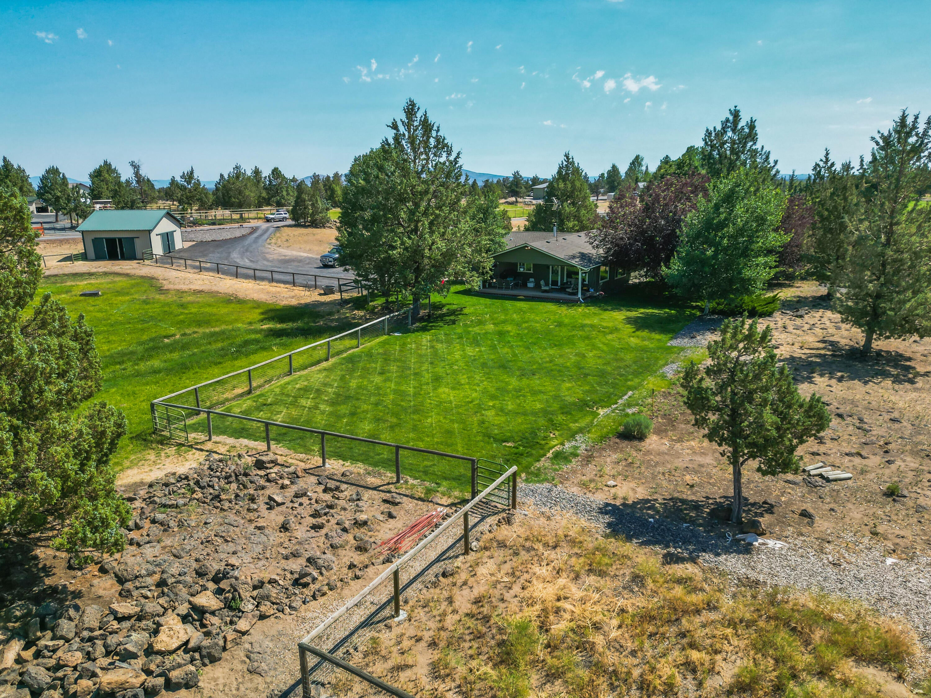 62575 Dixon Loop Bend, OR 97701 - Photo 52 of 56 Dixon Lp-54