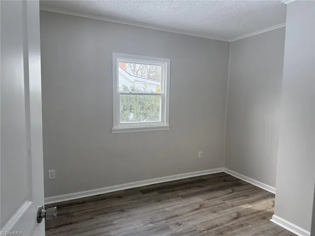 $169,999 | 108 Broad Street, Thomasville, NC 27360