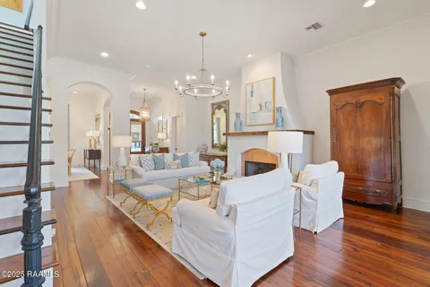 $1,179,000 | 119 Bonner Drive, Lafayette, LA 70508