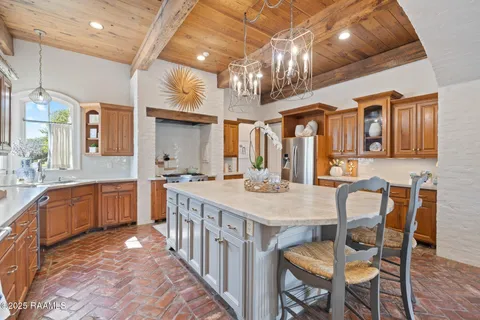 $1,179,000 | 119 Bonner Drive, Lafayette, LA 70508