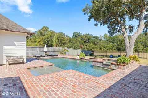 $1,179,000 | 119 Bonner Drive, Lafayette, LA 70508