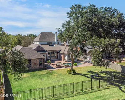 $1,179,000 | 119 Bonner Drive, Lafayette, LA 70508