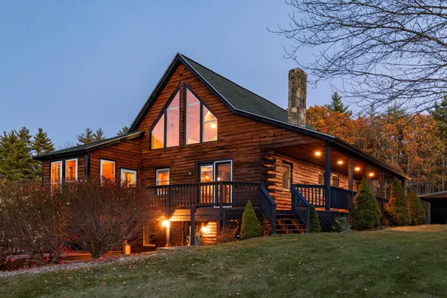 $1,900,000 | 345 Dry Hill Road, Barrington, NH 03825