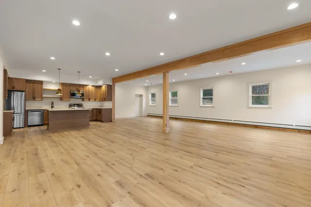 $1,900,000 | 345 Dry Hill Road, Barrington, NH 03825