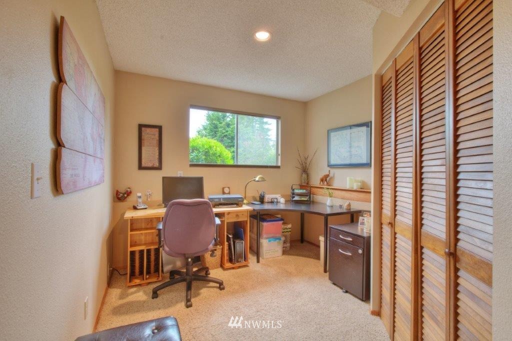 12828 Southeast 161st Street Renton, WA 98058 - Photo 13 of 19 Gallery Image 13