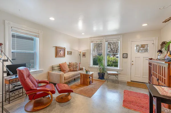 $1,198,000 | 418 Humboldt Street, Santa Rosa, CA 95404