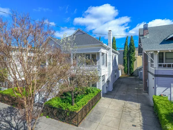 $1,198,000 | 418 Humboldt Street, Santa Rosa, CA 95404
