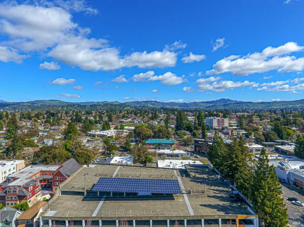 $1,198,000 | 418 Humboldt Street, Santa Rosa, CA 95404