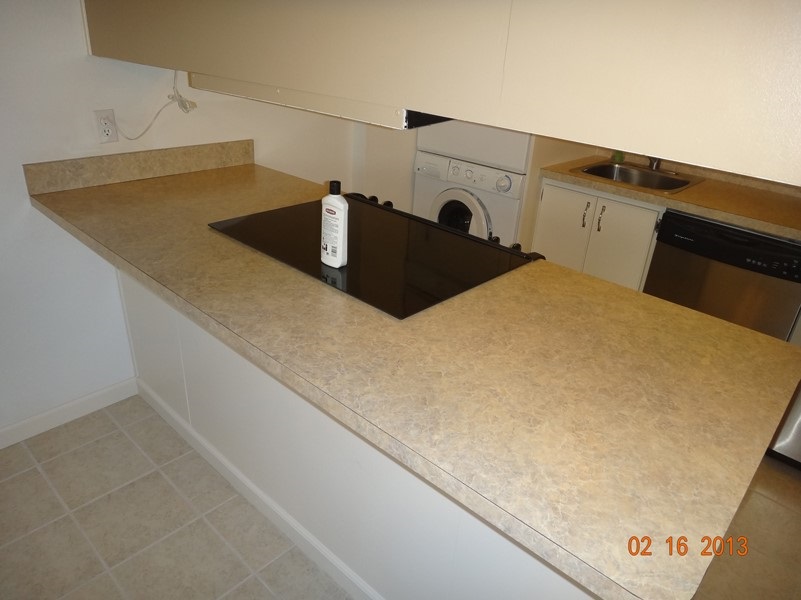 303 North Raymond Road, Unit 11 Spokane Valley, WA 99206 - Photo 7 of 12
