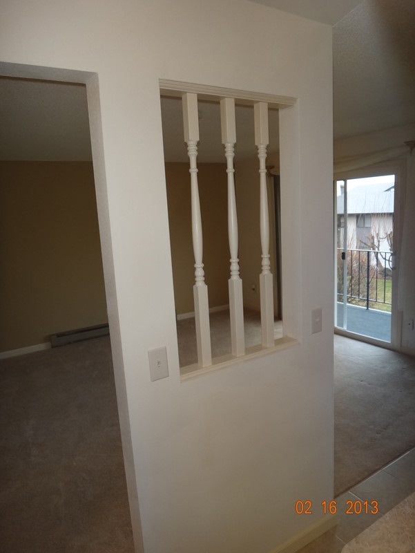 303 North Raymond Road, Unit 11 Spokane Valley, WA 99206 - Photo 8 of 12