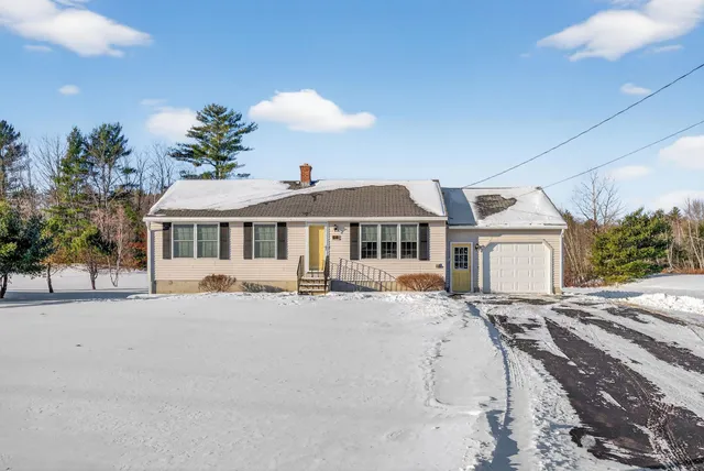 $350,000 | 40 Leavitt Brook Road, Limerick, ME 04048