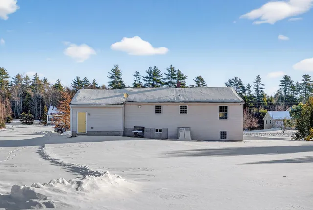 $350,000 | 40 Leavitt Brook Road, Limerick, ME 04048