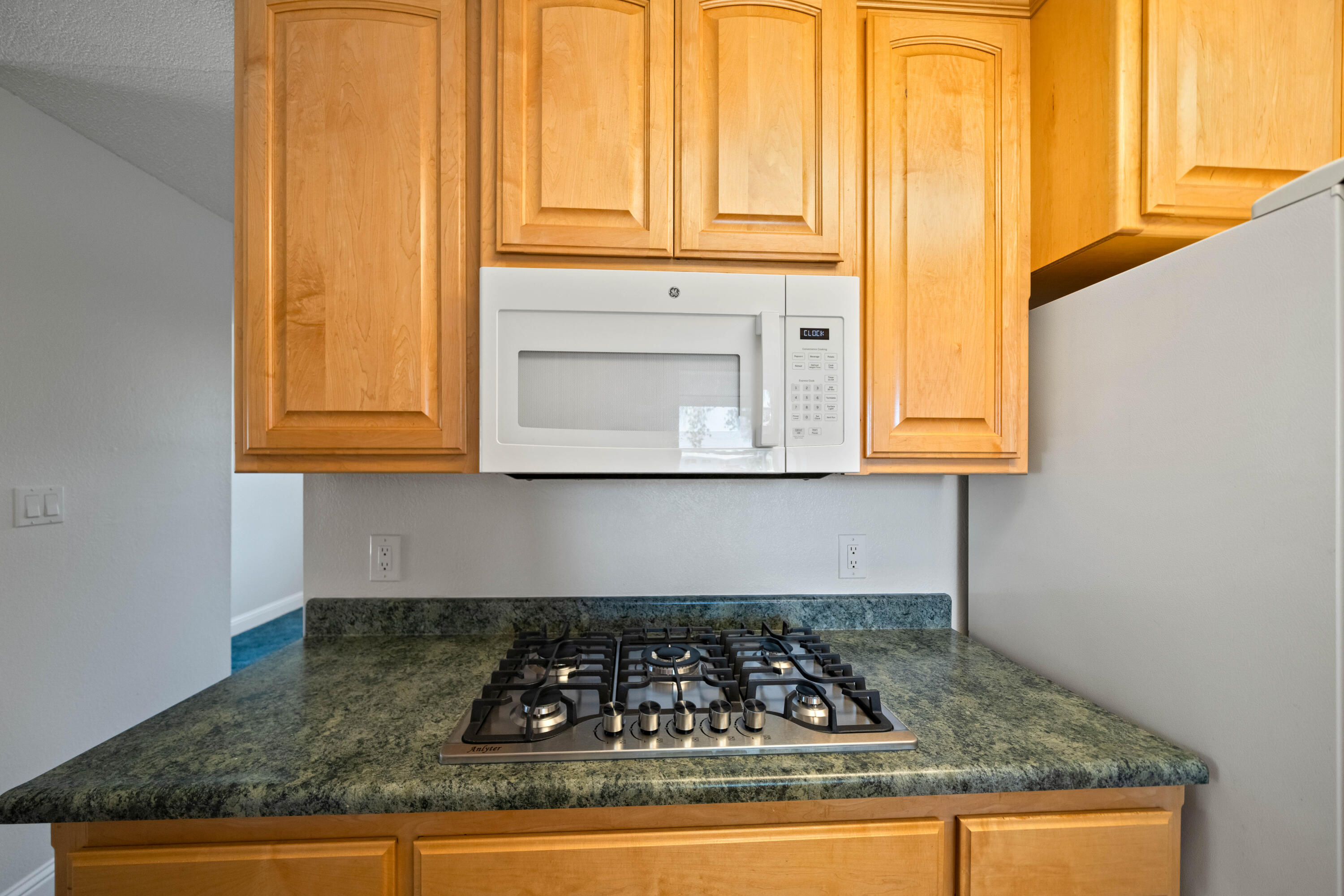 1530 Carmel Way Red Bluff, CA 96080 - Photo 12 of 36 IMG-11