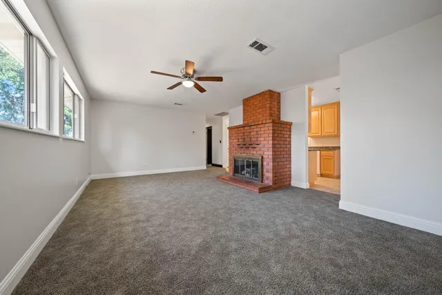 $320,000 | 1530 Carmel Way, Red Bluff, CA 96080