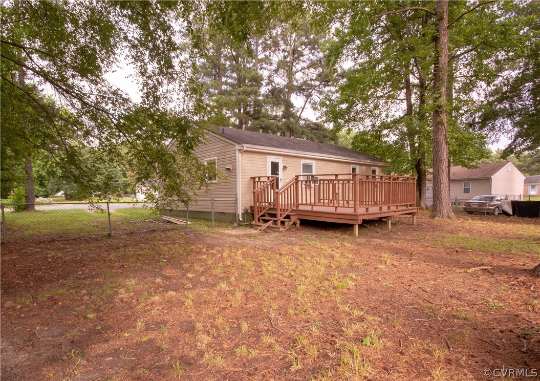 21104 Rabbit Run Petersburg, VA 23803 - Photo 2 of 12 Gallery Image 2