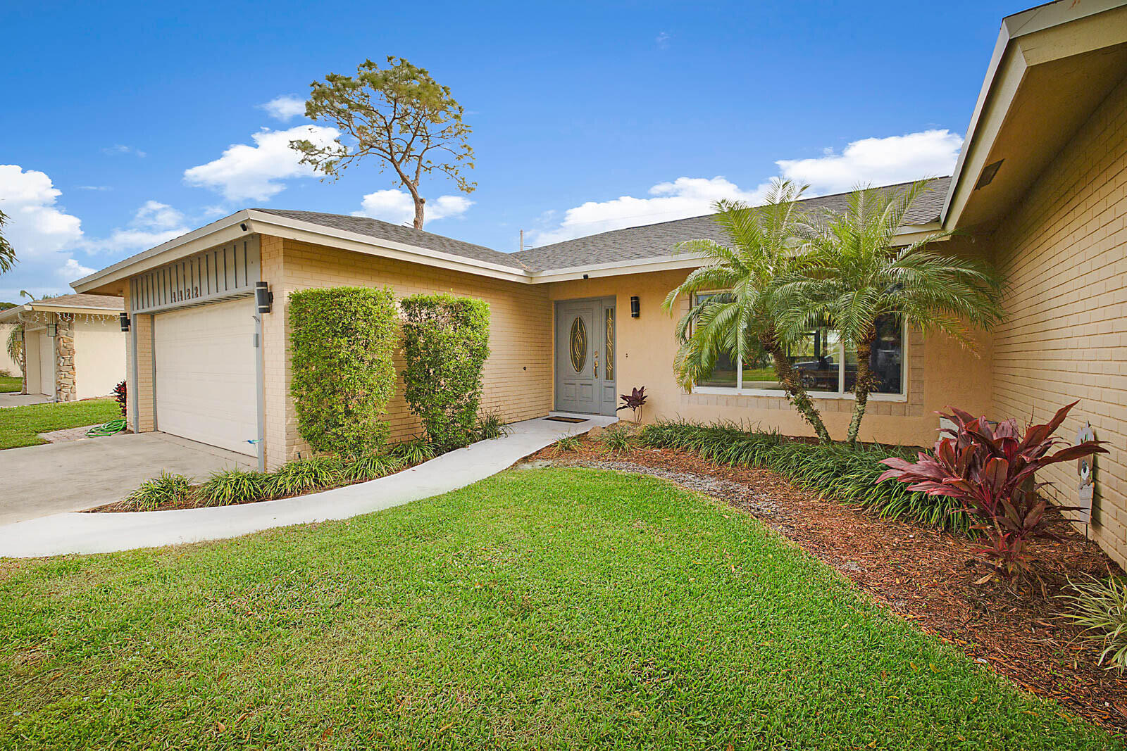 4422 Brandywine Drive Boca Raton, FL 33487 - Photo 3 of 21 02_4422_Brandywine_Drive2_mls