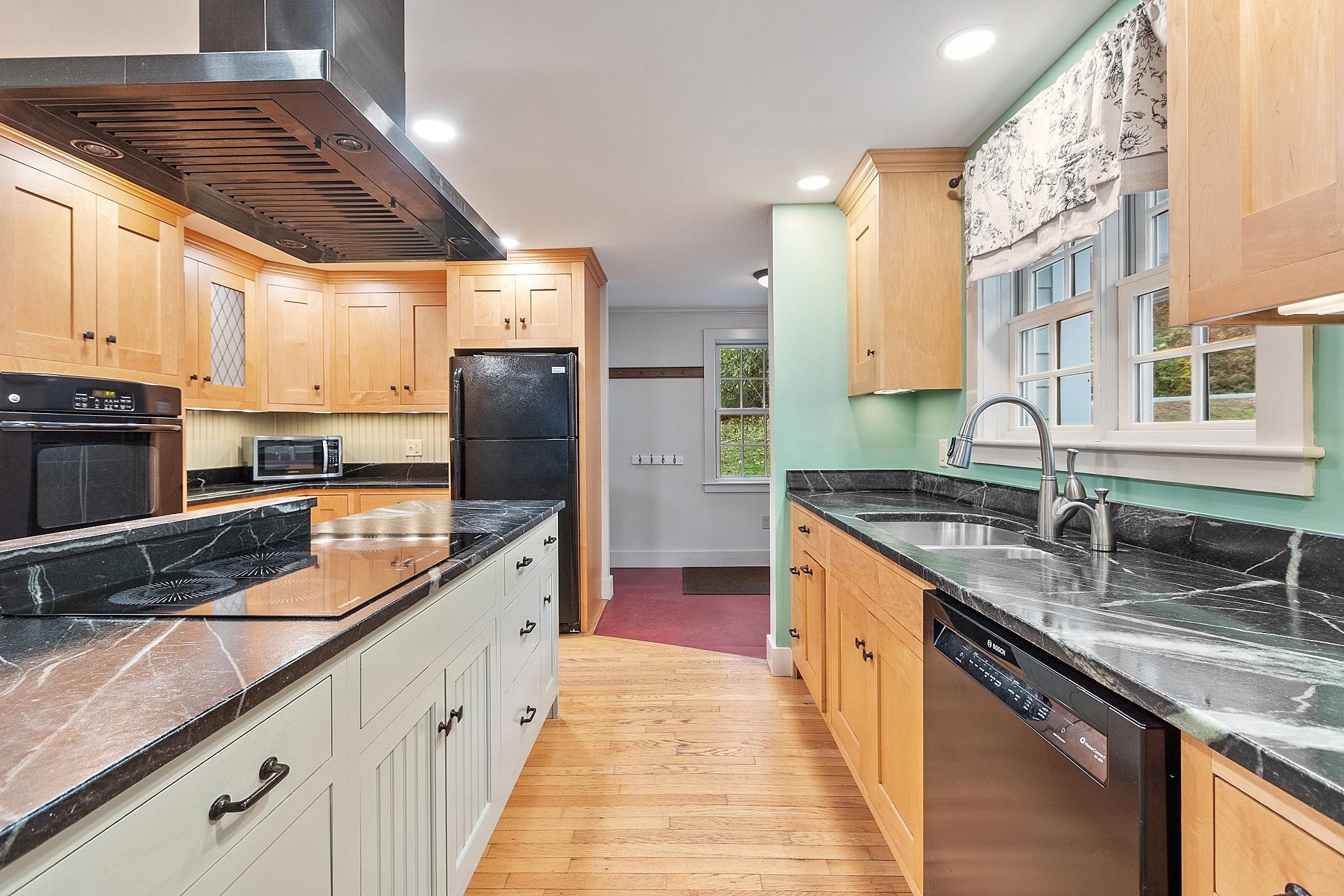 42 Old Keene Road Walpole, NH 03608 - Photo 8 of 60