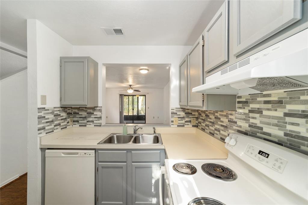 4538 Southwest 44 Lane Gainesville, FL 32608 - Photo 20 of 31