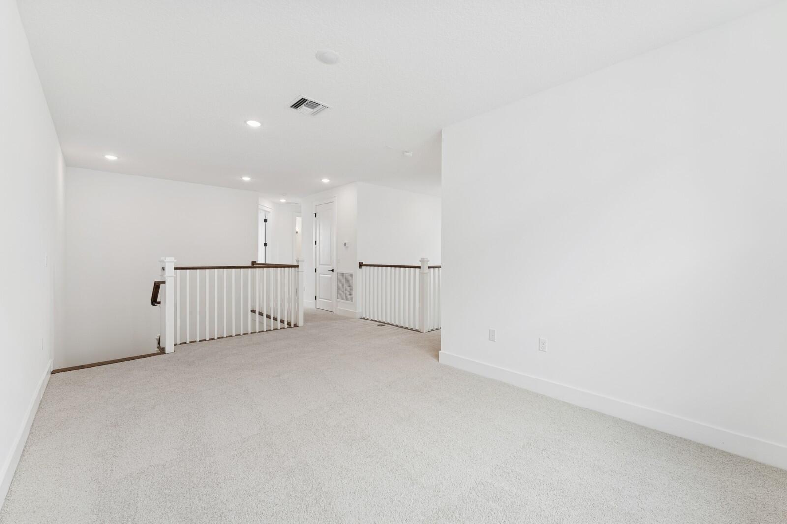 6750 Southeast Pine Drive, Unit 19 Stuart, FL 34997 - Photo 34 of 55 Loft