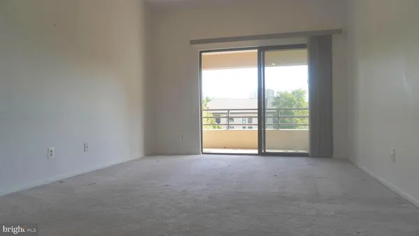 $2,790 | 6060 California Circle, Unit 609, Rockville, MD 20852