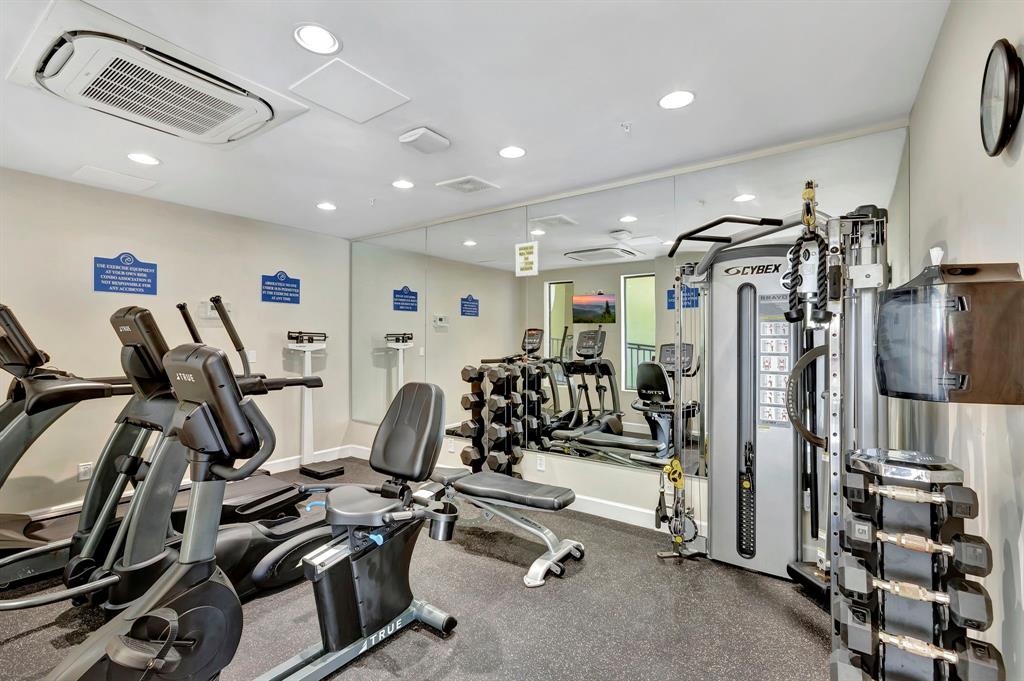 300 Ocean Trail Way, Unit 907 Jupiter, FL 33477 - Photo 33 of 42 a view of a room with gym equipment