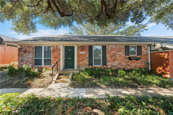 $185,000 | 5210 Lake Shore Drive, Waco, TX 76710